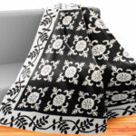 Black & White Hand Applique Sand Dollar QUILT TOP Incredible vine border Queen