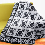 Black & White Hand Applique Sand Dollar QUILT TOP Incredible border